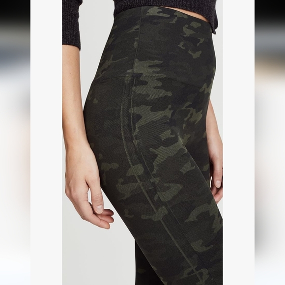 Spanx Camo Leggings - Picture 7 of 7